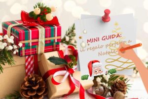 Pacchi regalo natale più appunto con scritta mini guida ai regali di natale