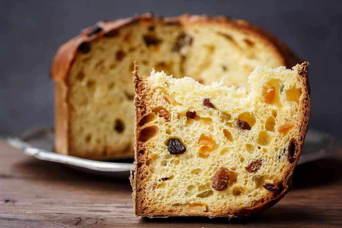 Panettone dolce tipico di Natale